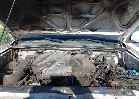 2006 Toyota Tacoma Prerunner V6 из США, поврежденный, VIN 3TMJU62N56M010033